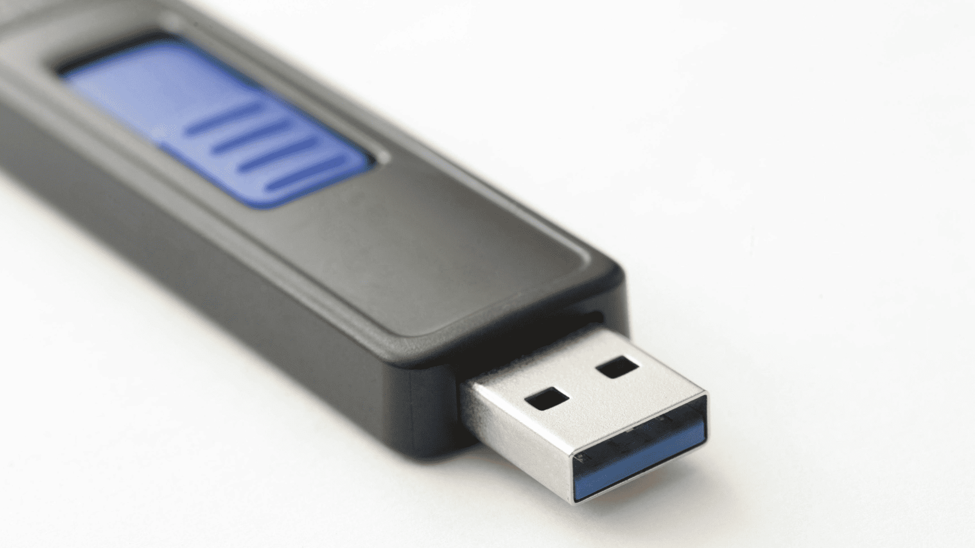 Forensic analysts can be wrong about the USB Drives attached to a computer in evidence.
